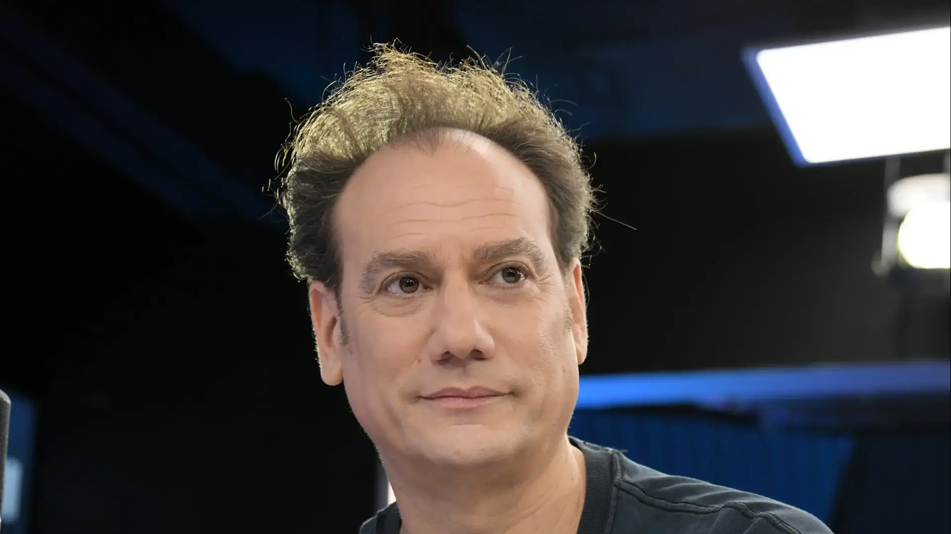 תומר שרון
