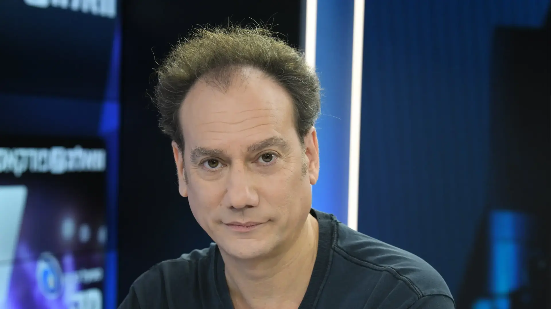 תומר שרון