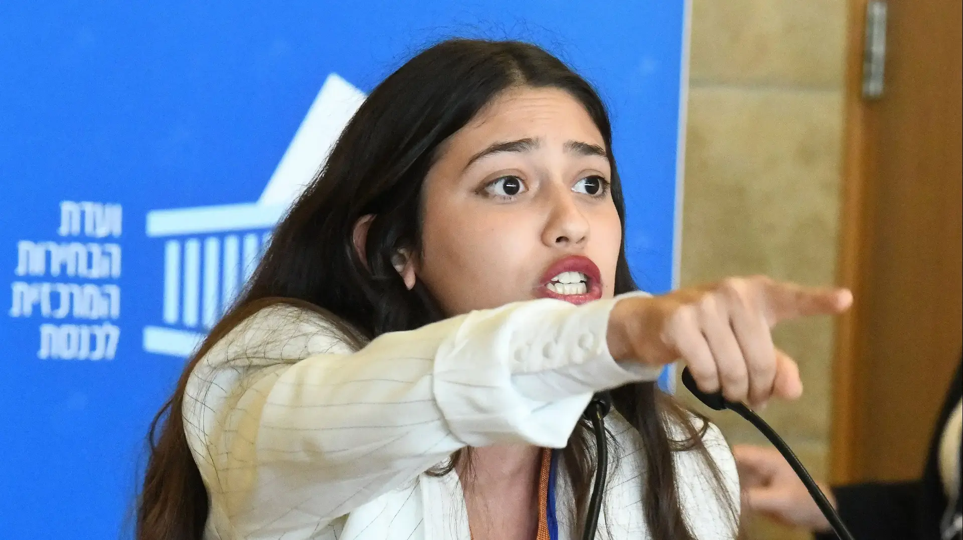 הדר מוכתר בהגשת הרשימות לבחירות לכנסת, 18 בספטמבר 2022