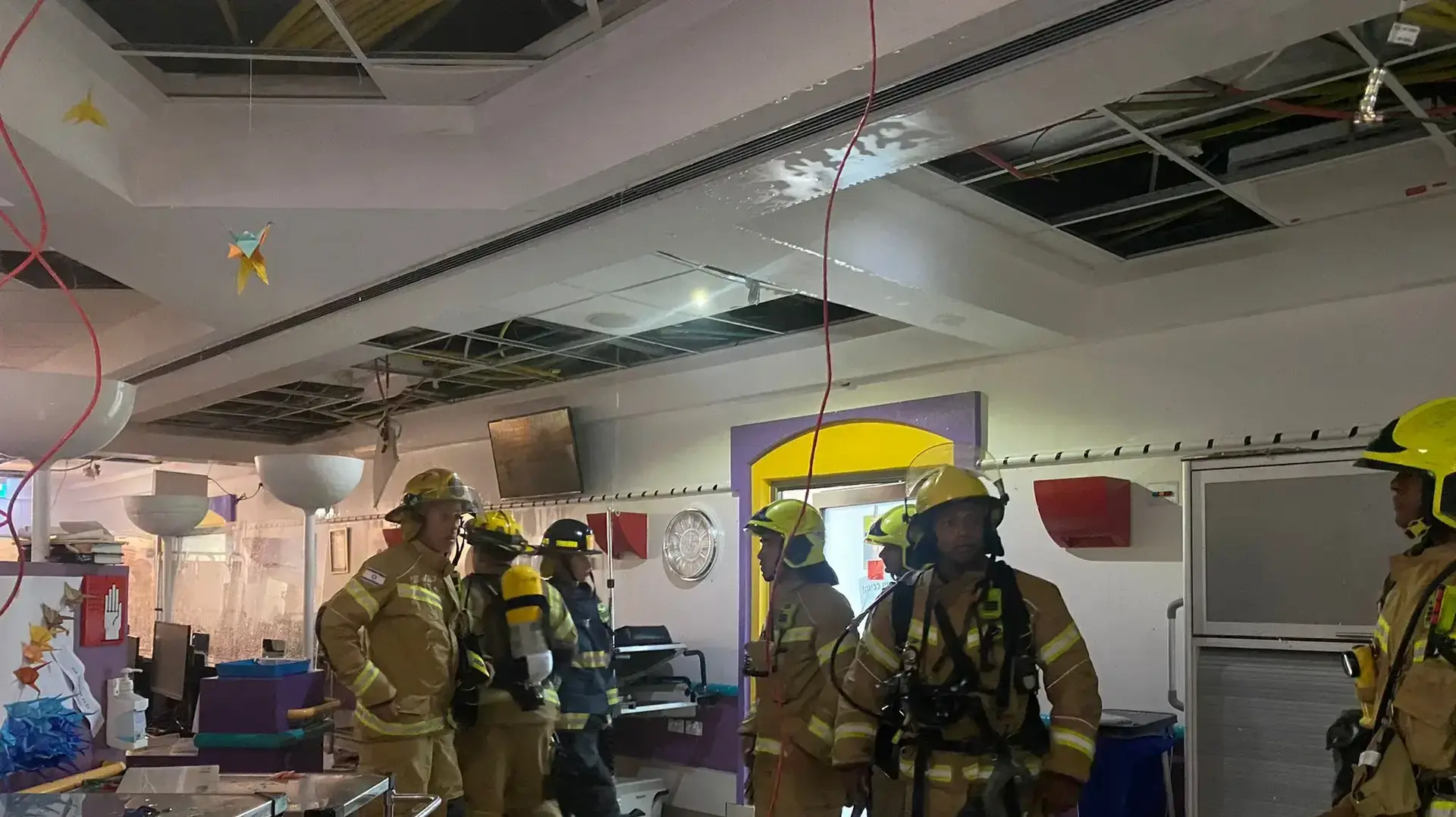 כבאים מטפלים בשריפה בבית החולים שניידר לילדים
29 בספטמבר 2022
