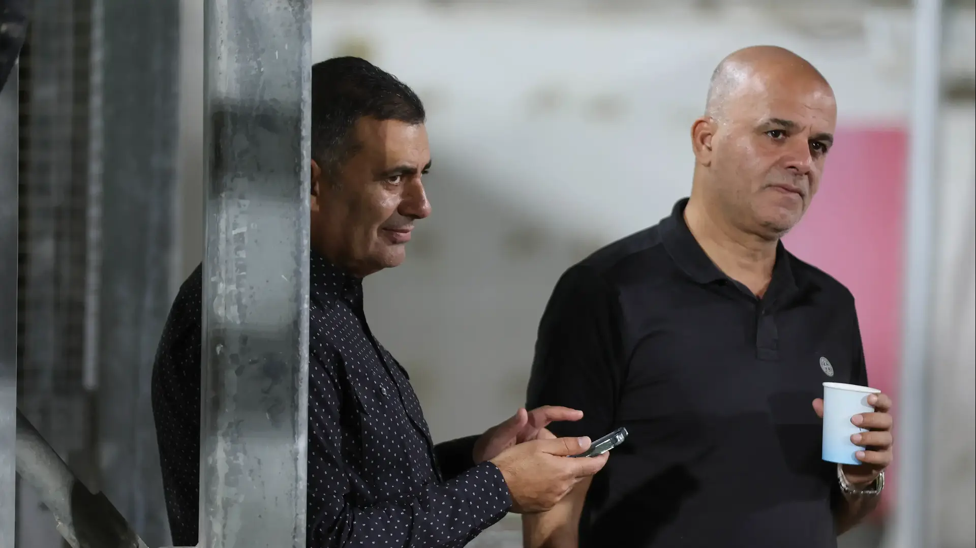 שרון ניסנוב, איציק ניסנוב מבעלי הפועל תל אביב