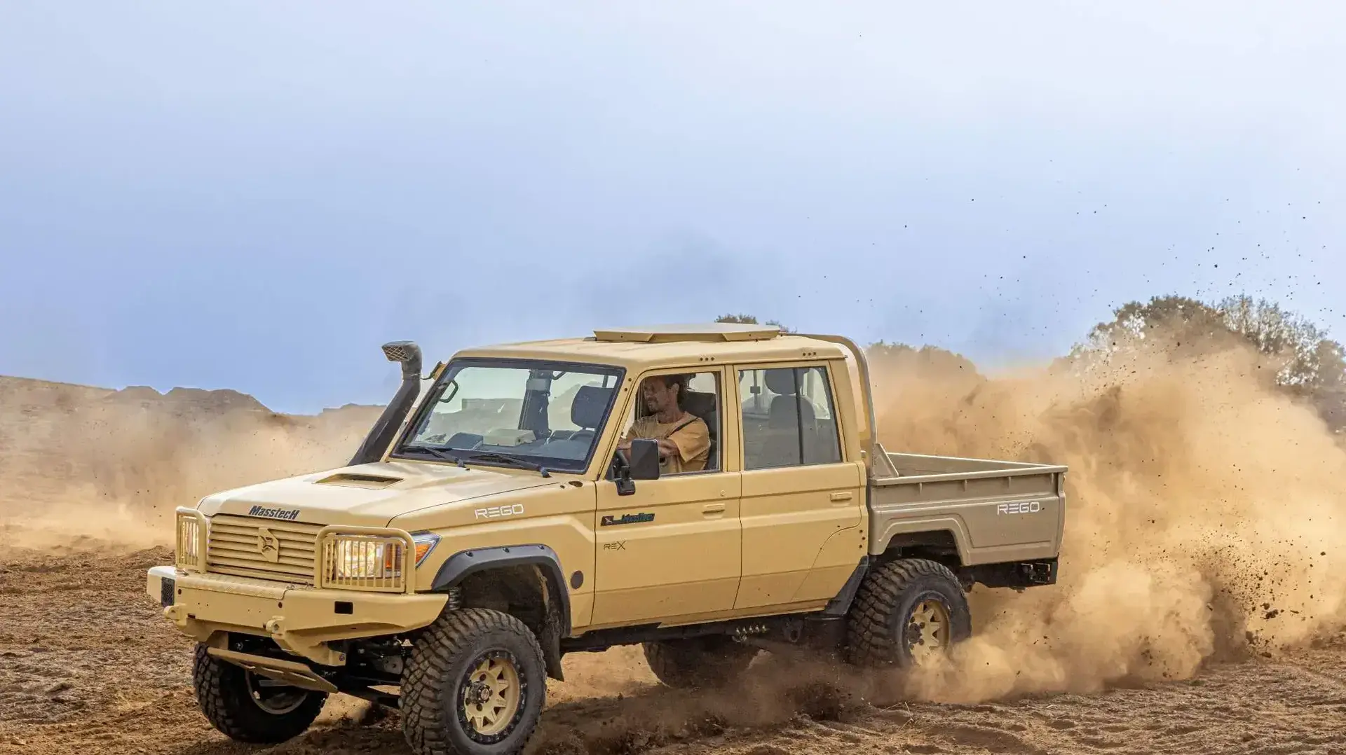 לנד קרוזר 79 עם מתלי REX