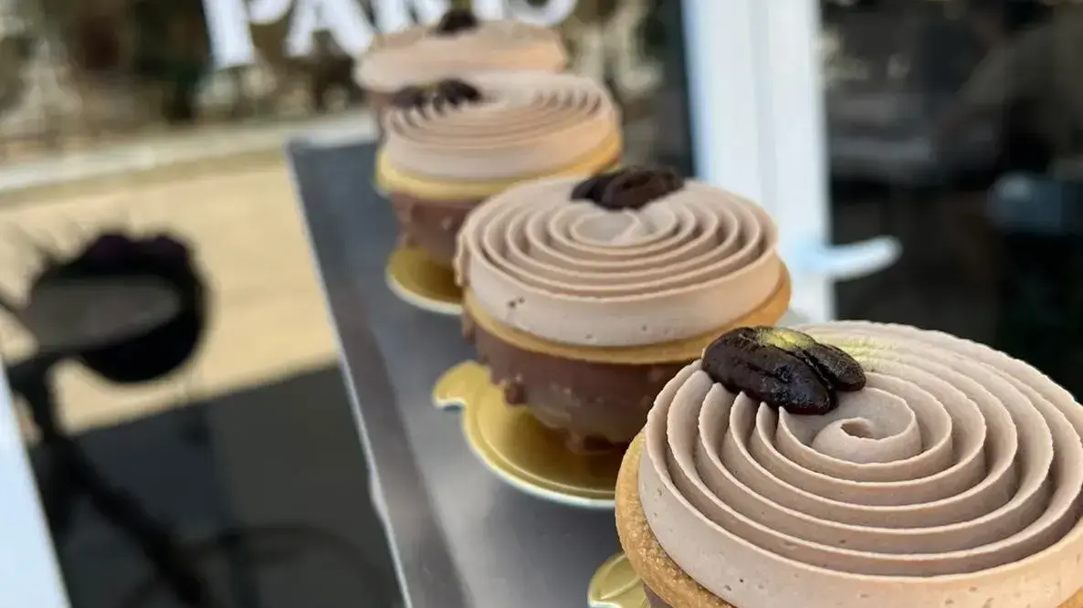 Le petit Paris 'לה פטיט פריז'