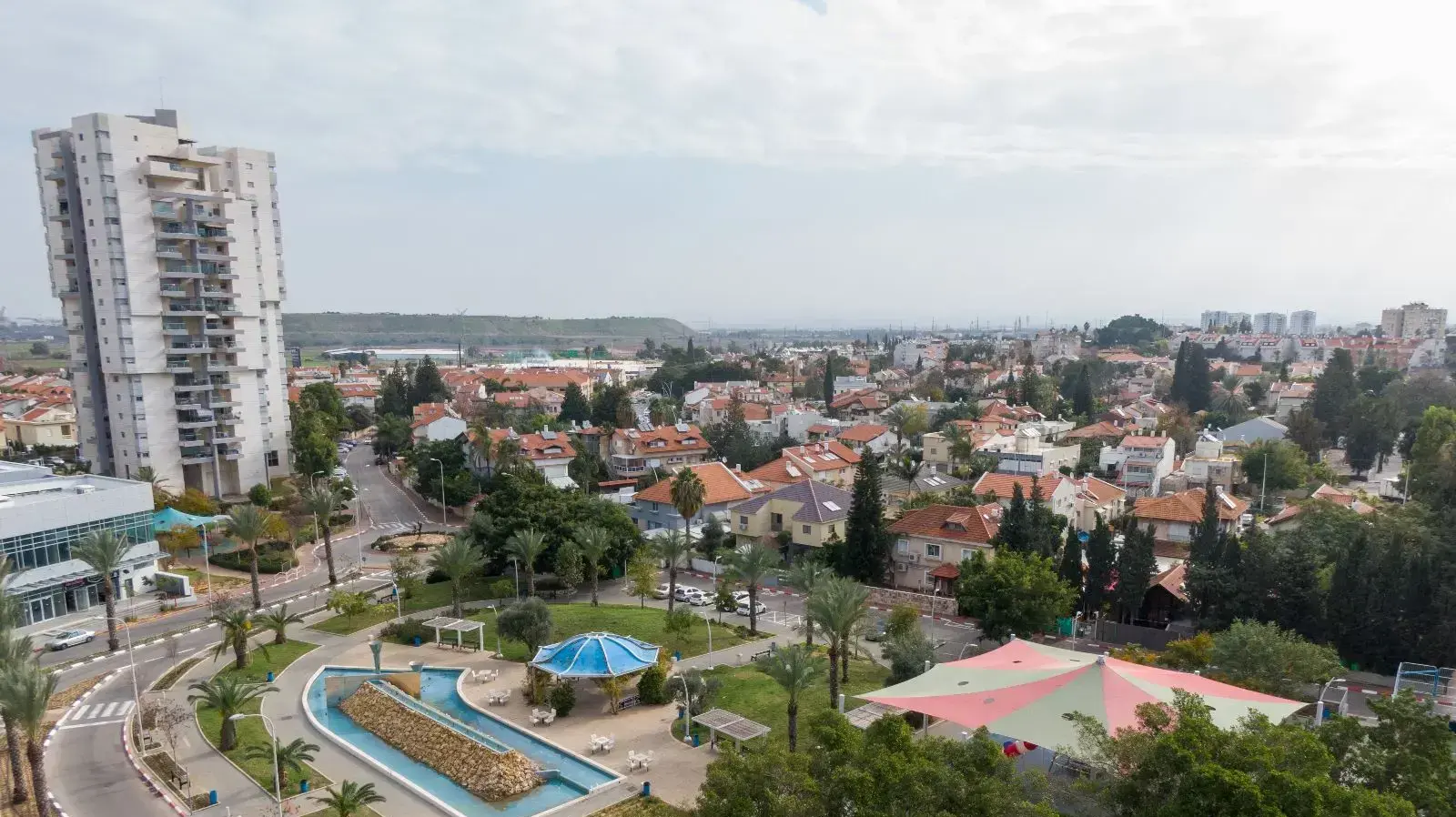 אזור, הולכת ומסתמנת כאחד היעדים המבוקשים בישראל