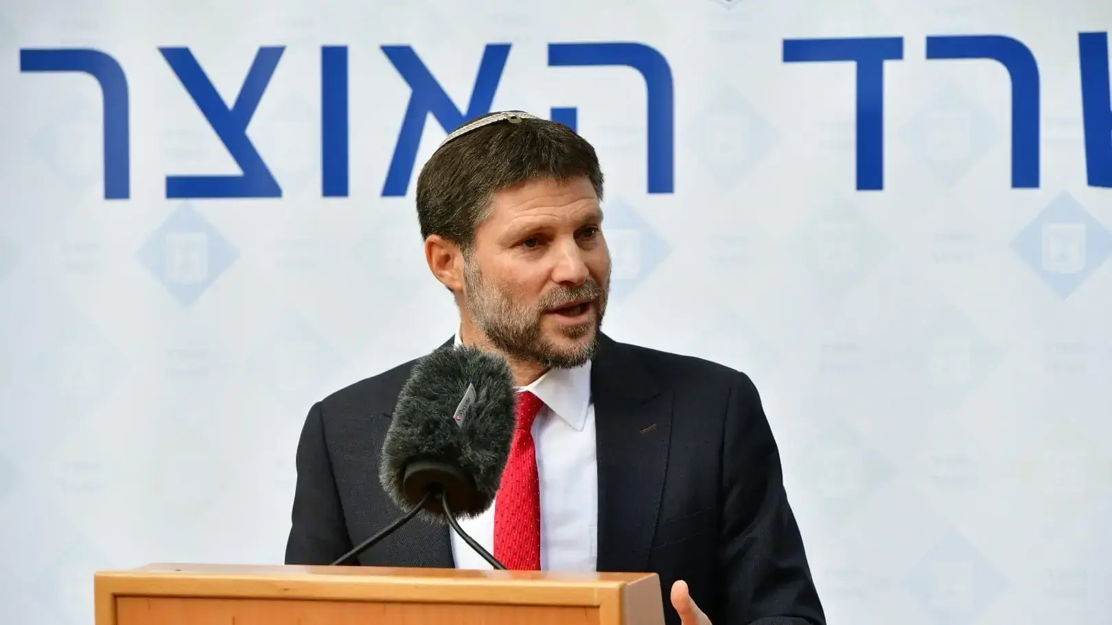 בצלאל סמוטריץ' נכנס לתפקיד שר האוצר בצלאל סמוטריץ' נכנס לתפקיד שר האוצר
