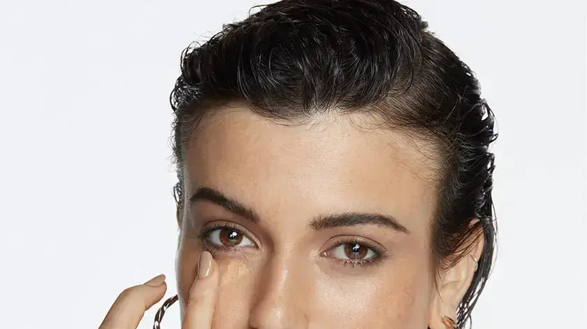 הקורקטור של Becca