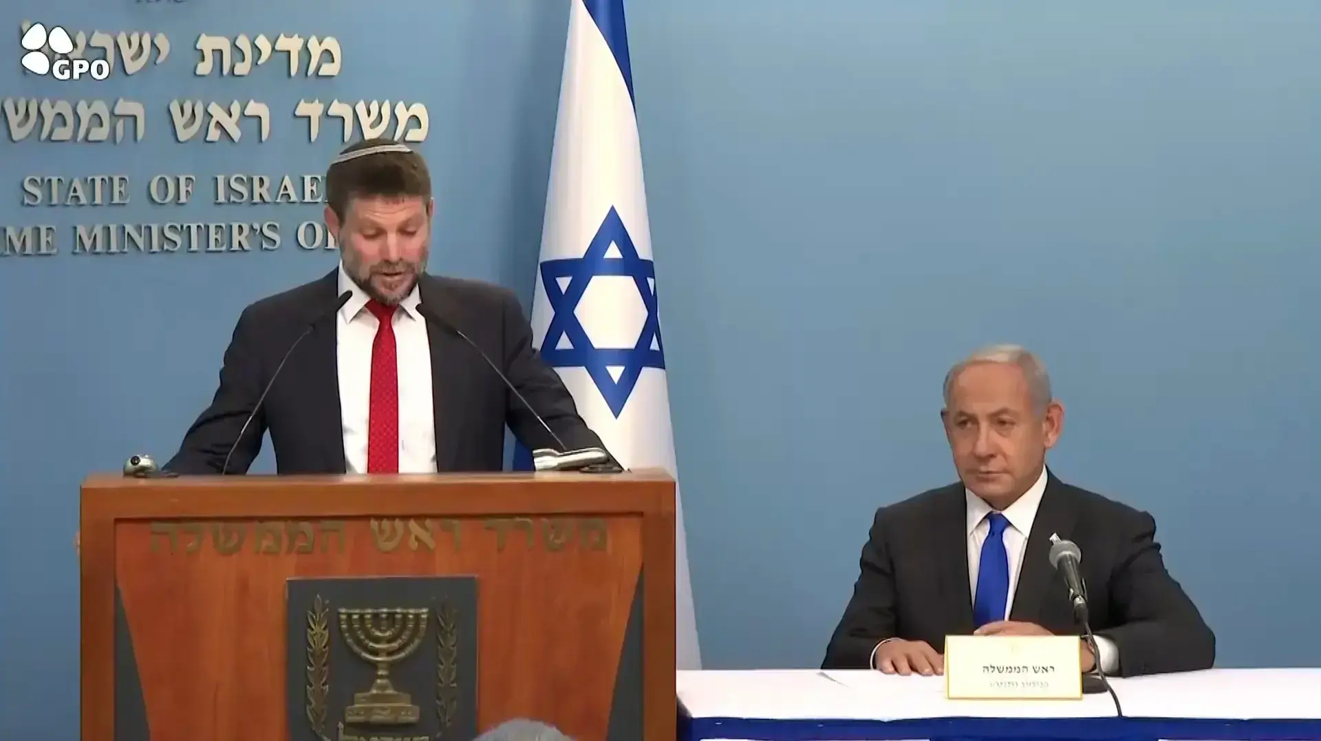 בנימין נתניהו בצלאל סמוטריץ' מציגים את התוכנית לטיפול בהתייקרויות במשק 11.01.22