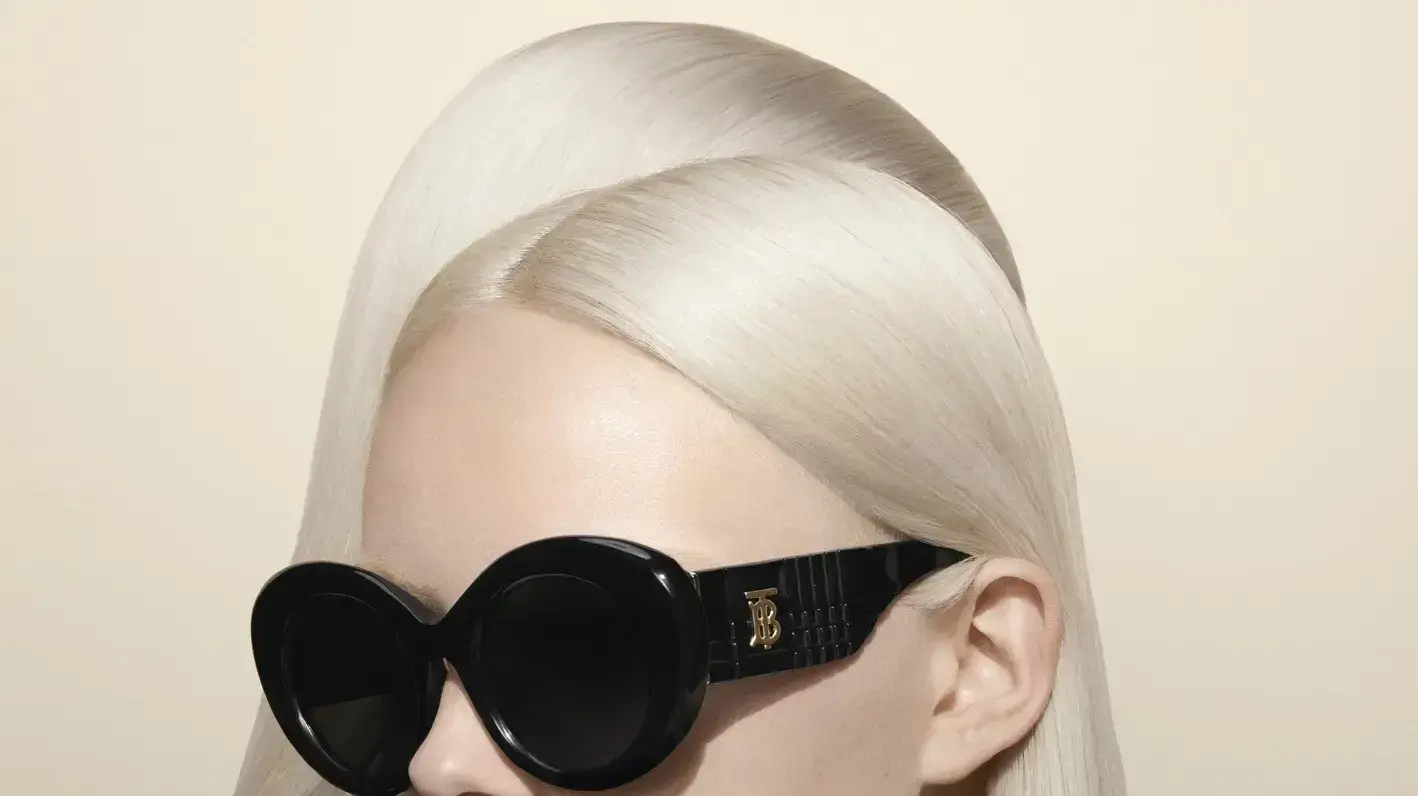 sunglass hut