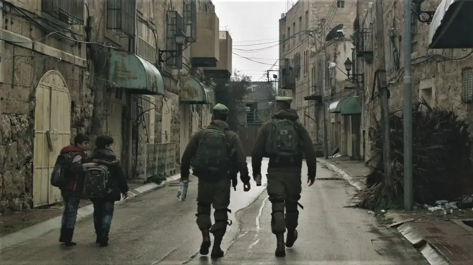 מתוך "חברון: מעבדת השליטה"