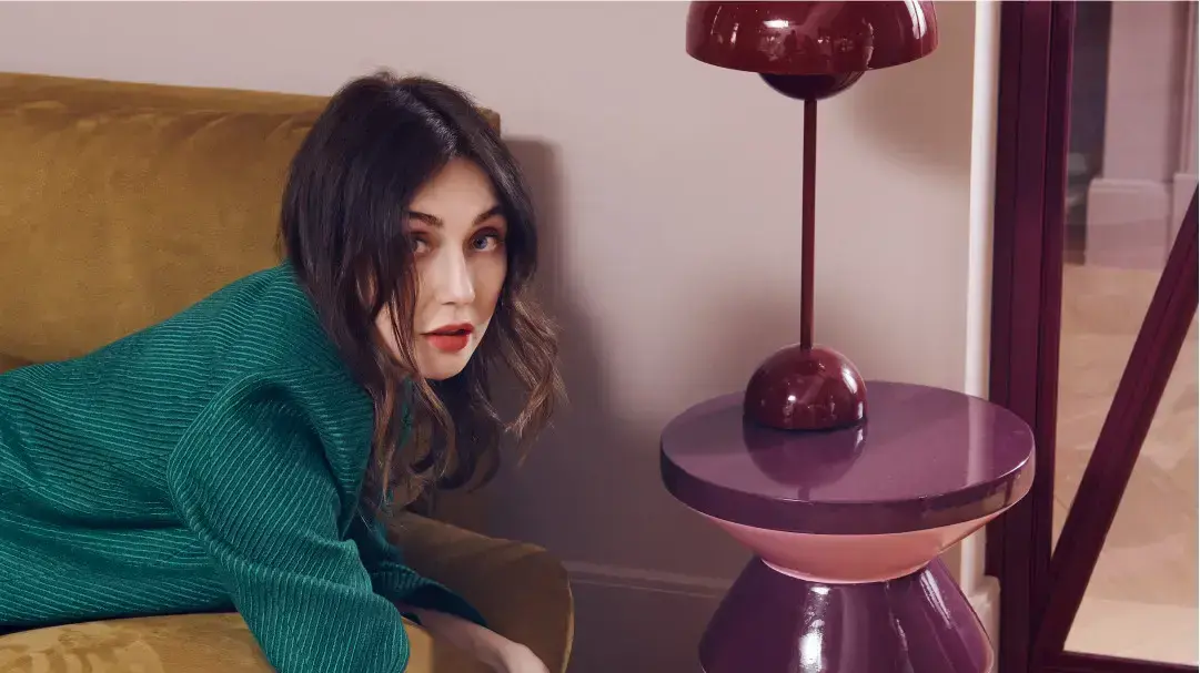 Polspotten x Carice van Houten שיתוף פעולה של השחקנית ההולנדית קאריס ואן האוטן ממשחקי הכס שעיצבה מהדורה מוגבלת של שרפרפי זיג זג - להשיג בטולמנ'ס דוט