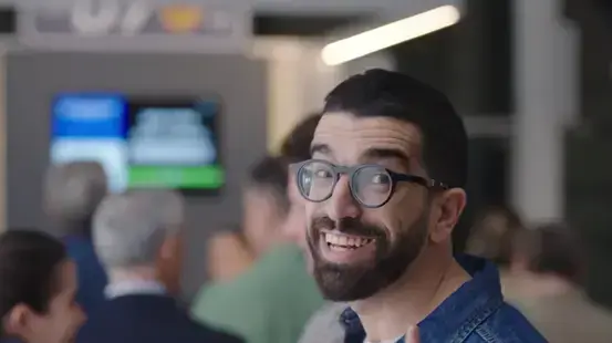 הקמפיין החדש של אל על יעלה הערב עם הפרזנטור חנן בן ארי עם מילים חדשות לשירו 'חנניה'