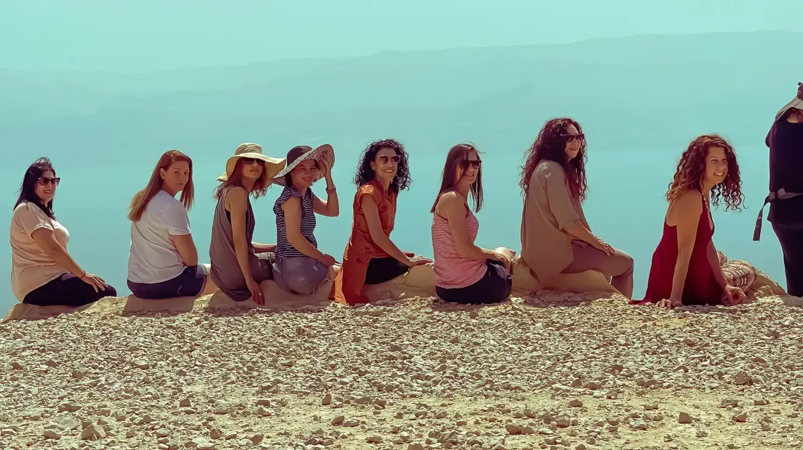 מסע הריטריט של מירי קערור מסע הריטריט של מירי קערור