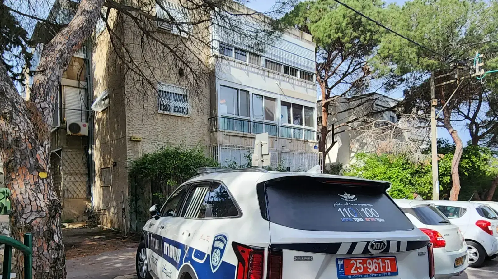 ניידת משטרה, זירת רצח בחיפה, 17 במרץ 2023