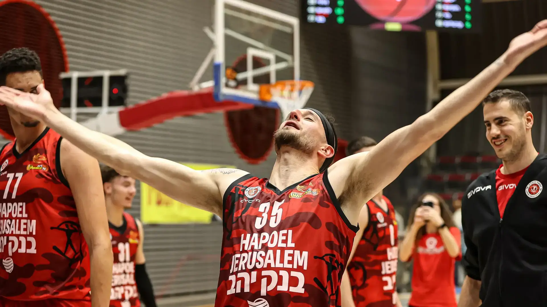 זאק הנקינס, הפועל ירושלים