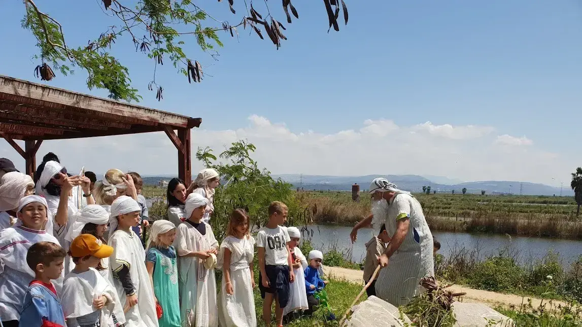 סוד הפלא הקיבוצי, כפר מסריק