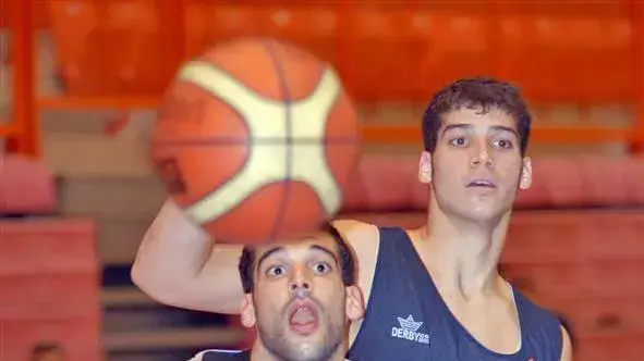 דניאל גור אריה  מימין ואלישי כדורי שמאל נבחרת העתודה