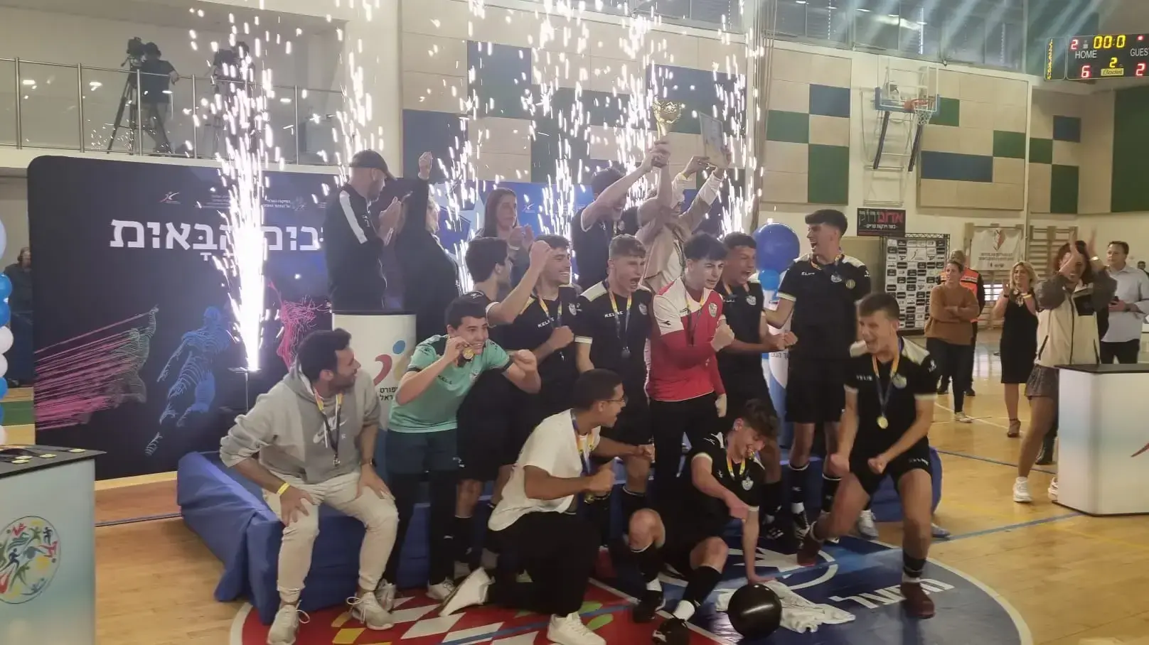 נבחרת תיכון אביב רעננה