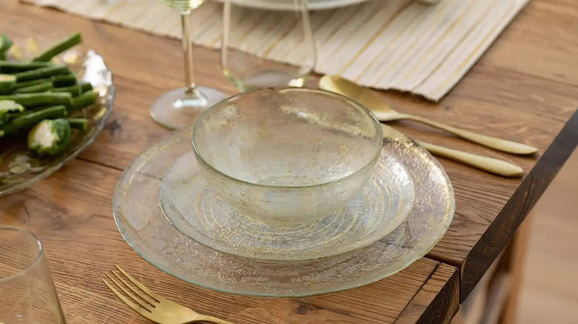 FOX HOME_סדרת צלחות זכוכית_קערית מרק 29.90 שח_צלחת ראשונה 29.90 שח_צלחת עיקרית 39.90 שח