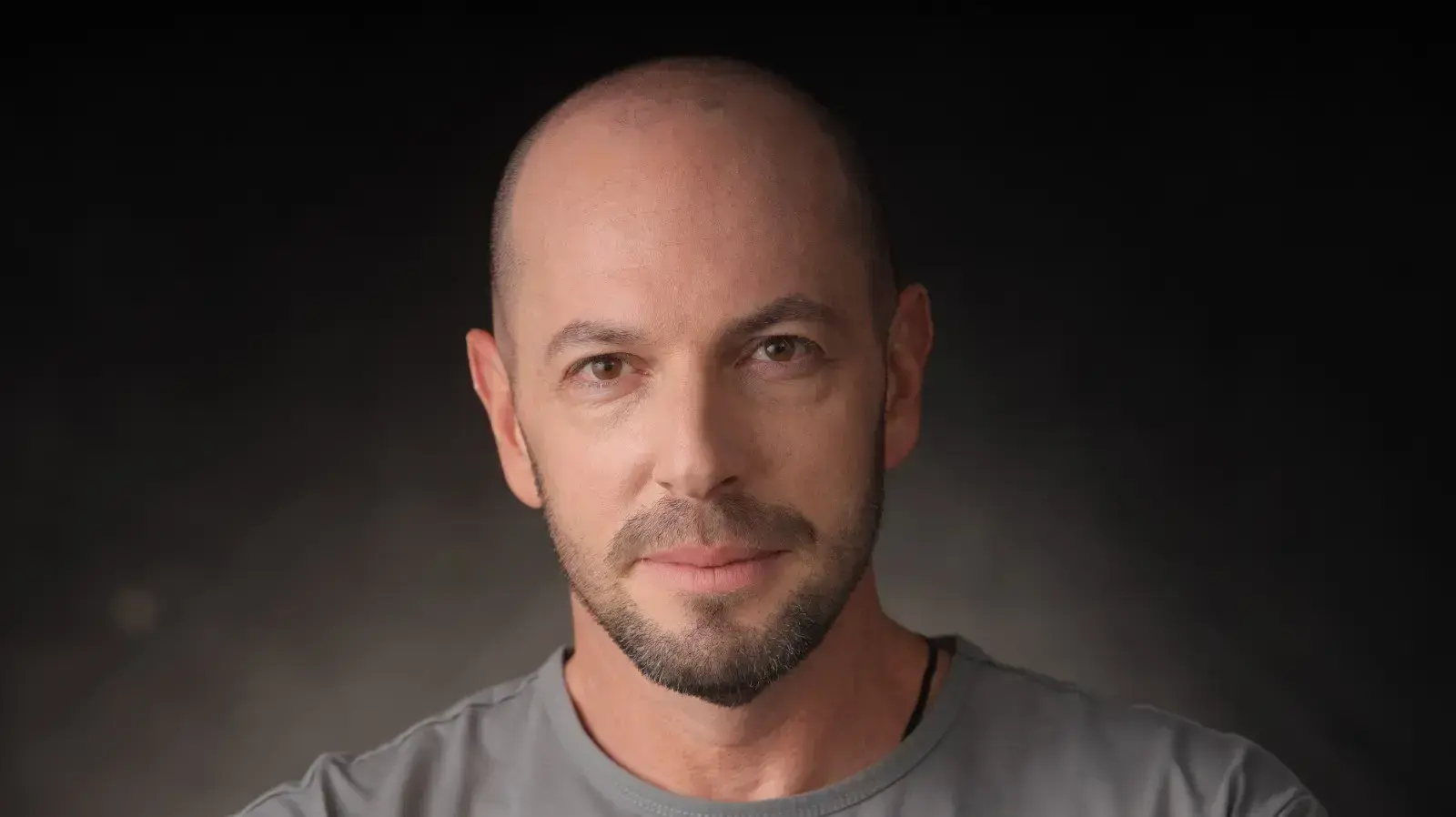 לירון אברהם