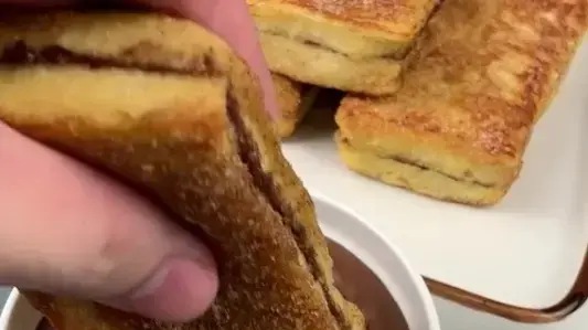 פרנץ' טוסט נוטלה