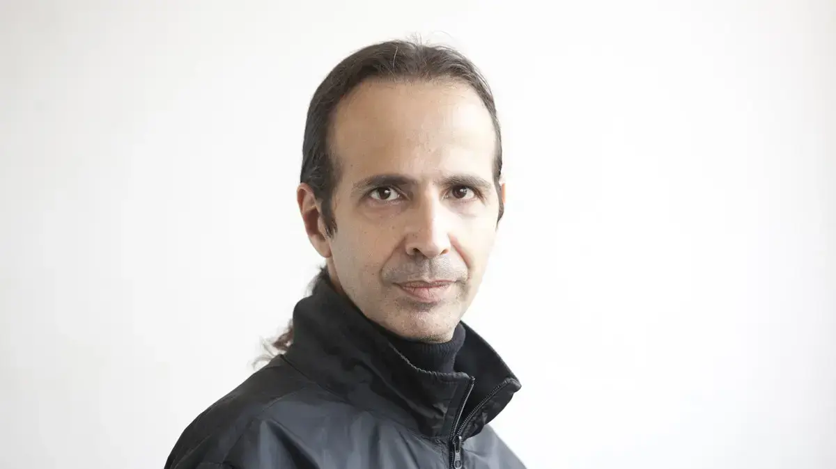 הסופר אופיר טושה גפלה