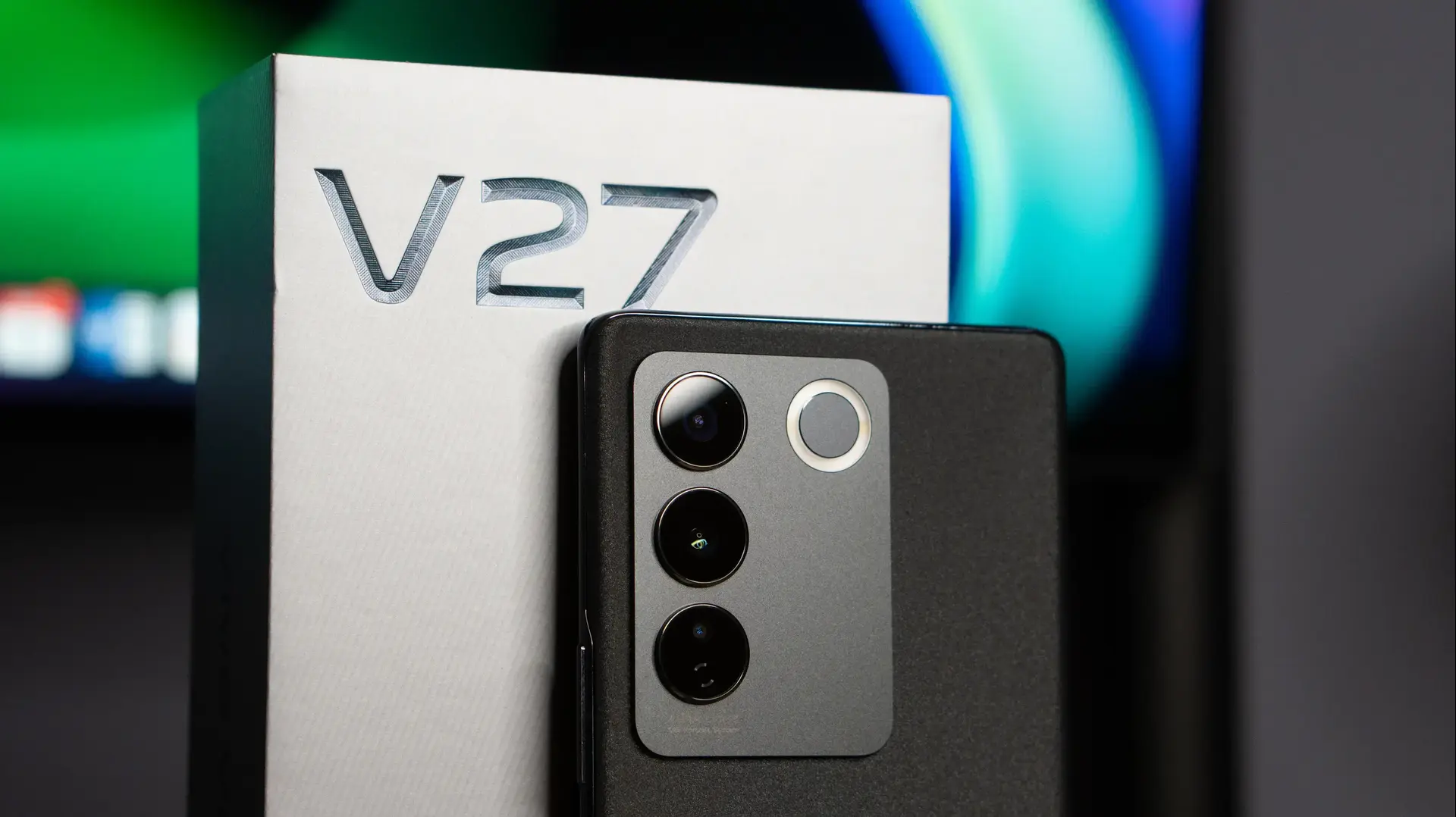 vivo V27