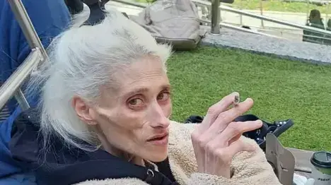קארין באומן