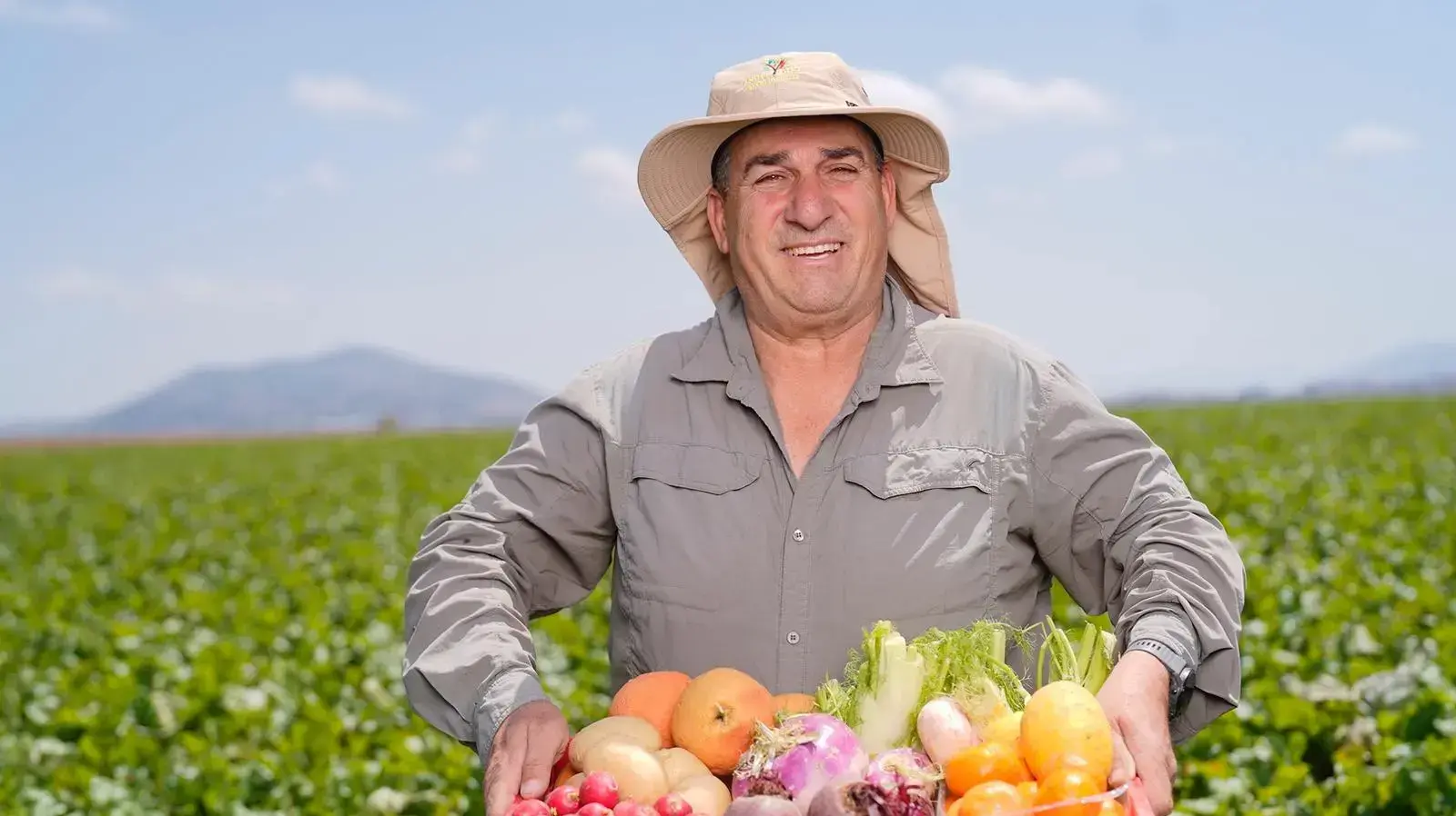 החקלאים תורמים למשפחות נזקקות על אף האתגרים בענף