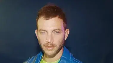 עוז זהבי פרופורציה 4:3