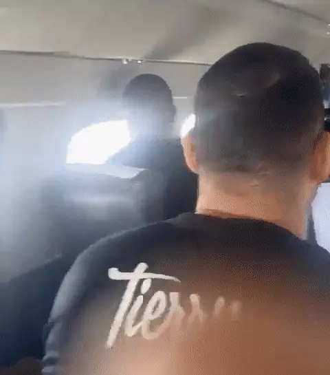 דלת המטוס נפתחה באמצע טיסה בברזיל דלת המטוס נפתחה באמצע טיסה בברזיל