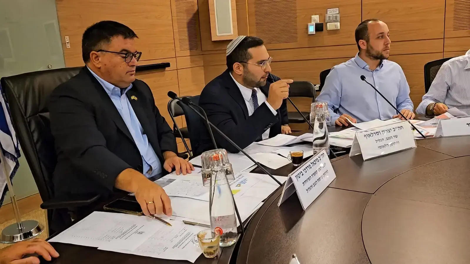 יום הגליל בכנסת - השר יצחק וסרלאוף וחבר הכנסת מיכאל ביטון יום הגליל בכנסת - השר יצחק וסרלאוף וחבר הכנסת מיכאל ביטון