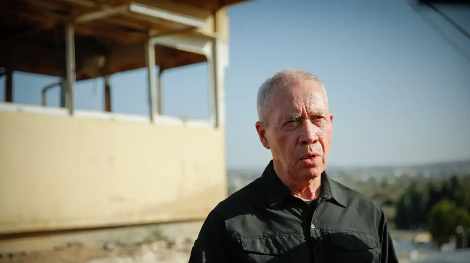 שר הביטחון יואב גלנט בביקור במוצב ליד ג'נין. 5 ביולי 2023