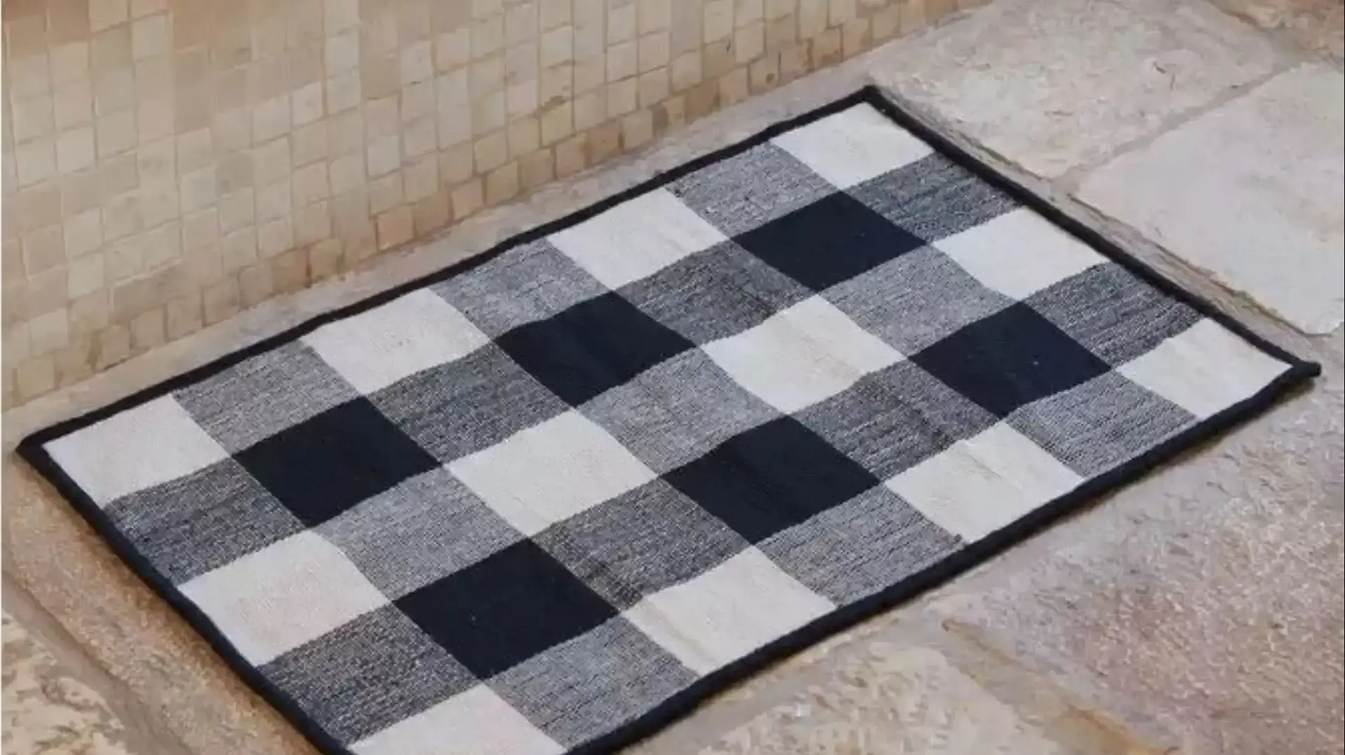 שטיחון אמבט דגם סומבה ערד טקסטיל מחיר 47.6 שקל