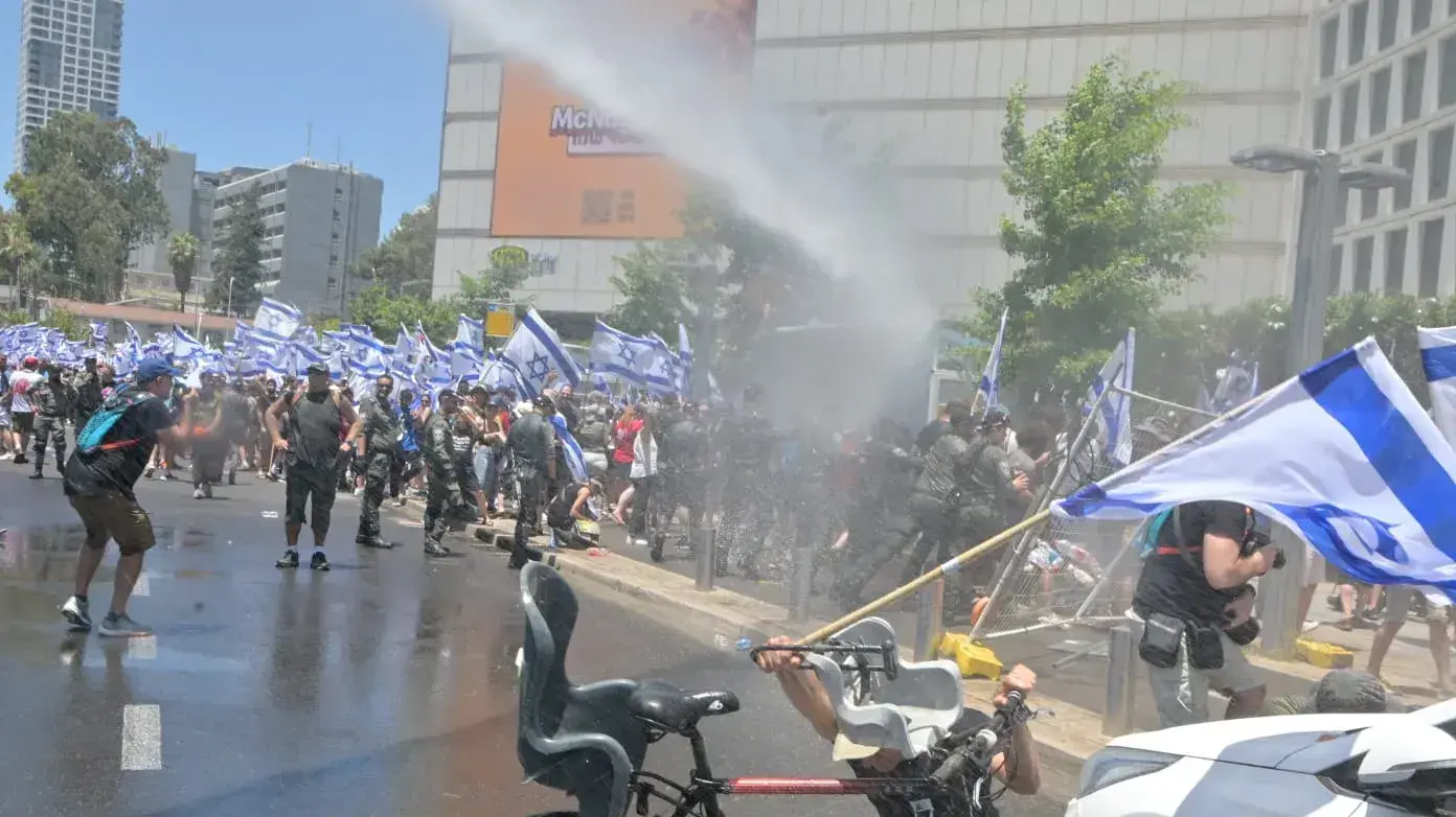 יום השיבושים: מחאות נגד המהפכה המשפטית,קפלן, תל אביב . 11 ביולי 2023