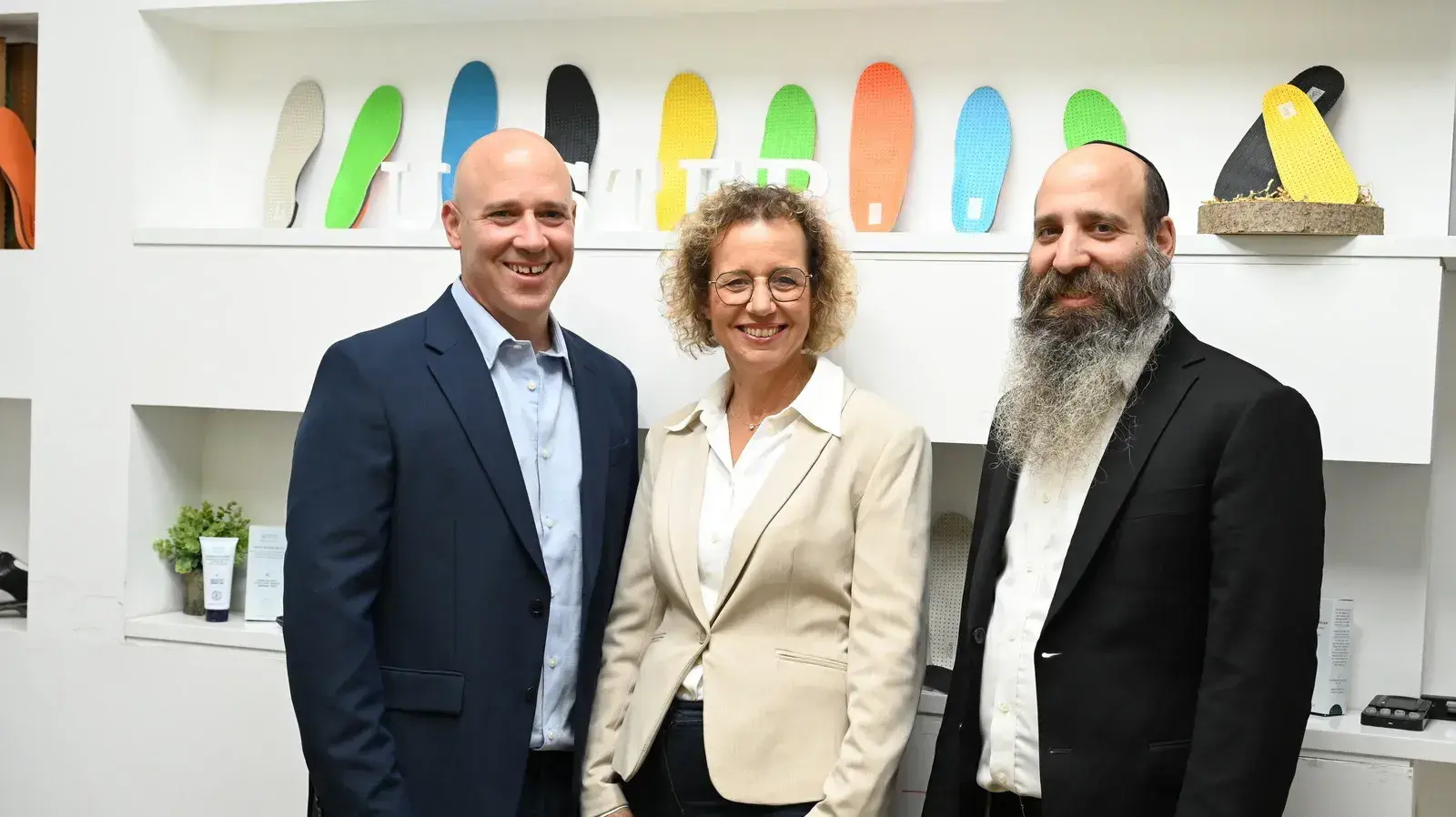 .מימין לשמאל: אביעד רז, לימור כץ, אורן רז