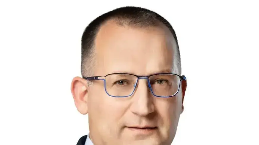 רן קוניק ראש העיר גבעתיים
