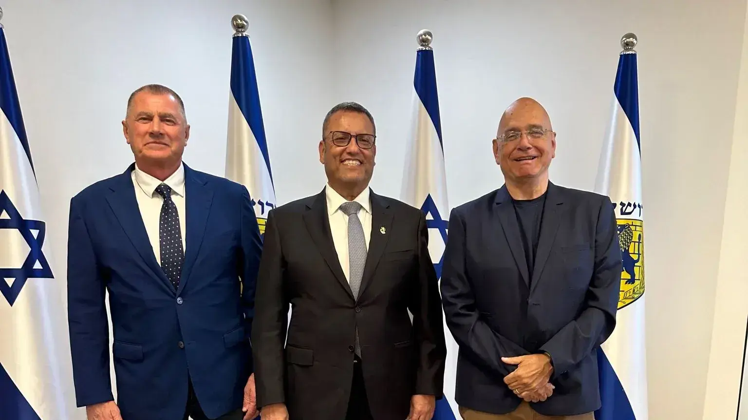 ראש עיריית ירושלים משה ליאון, נשיא איגוד האתלטיקה האירופי דוברמיר קרמרינוב, יו"ר איגוד האתלטיקה בישראל עמי ברן
