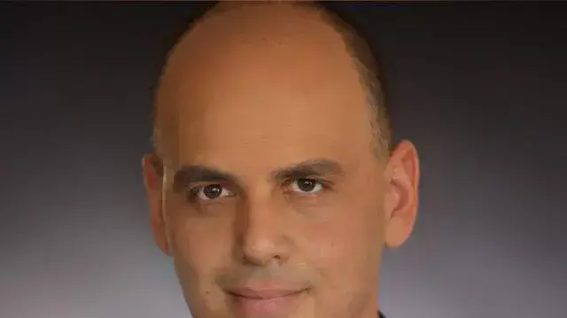 צביקה ברוט ראש עיריית בת ים