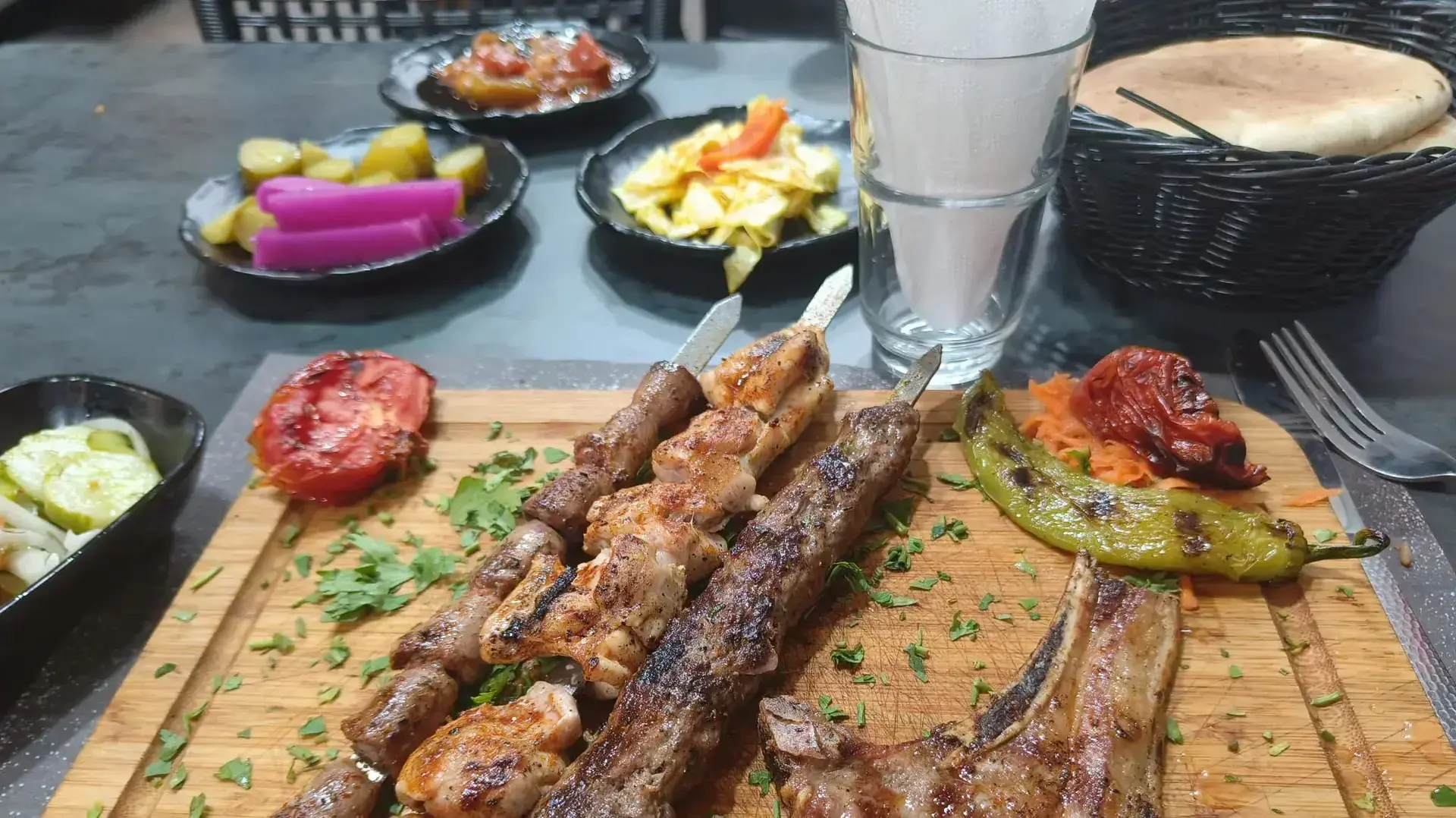 יונס אלדיוואן