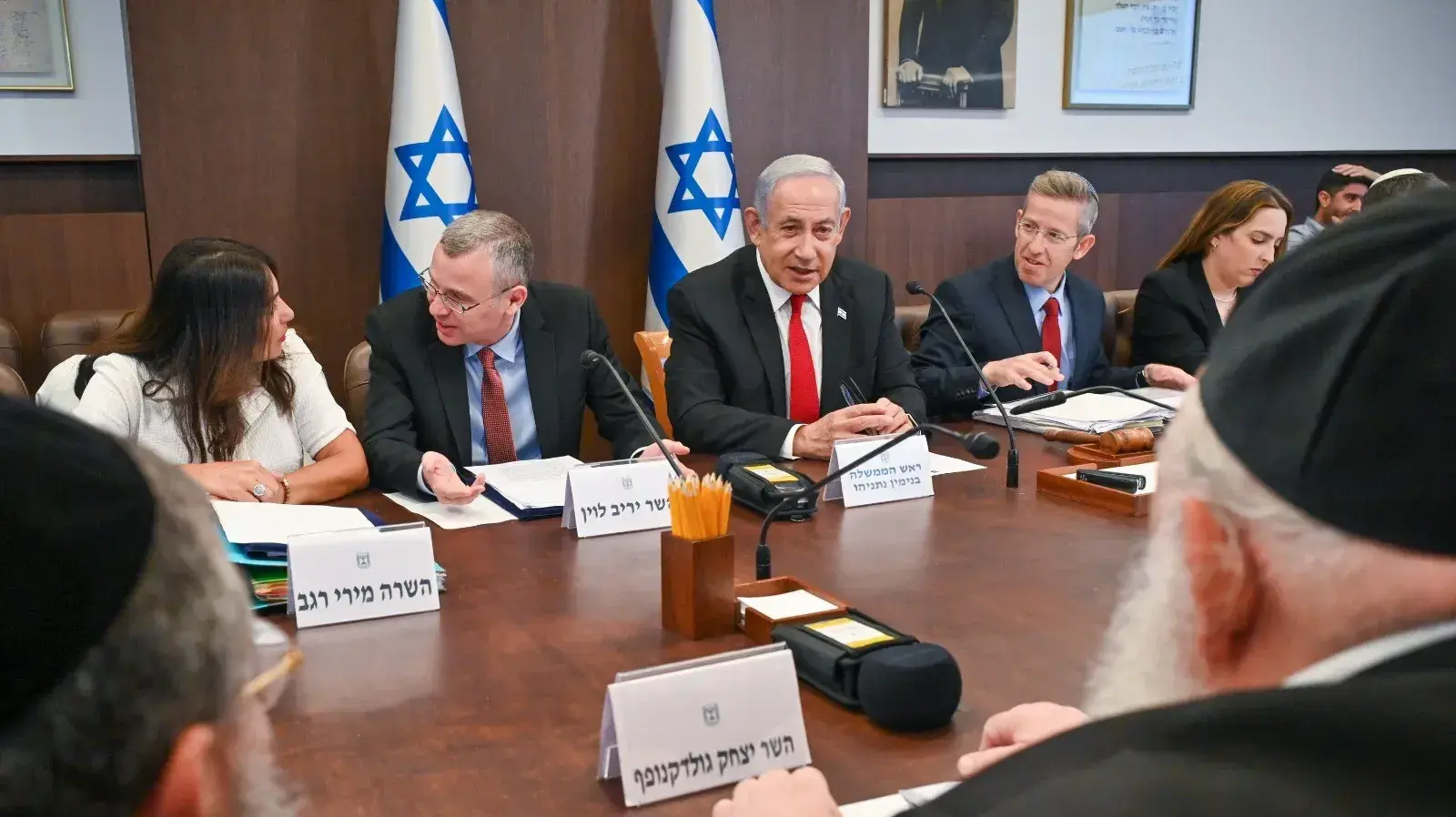 ראש הממשלה בנימין נתניהו במהלך ישיבת הממשלה, ירושלים. 20 באוגוסט 2023