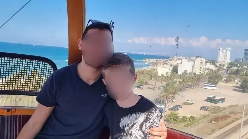 אחים באומנה