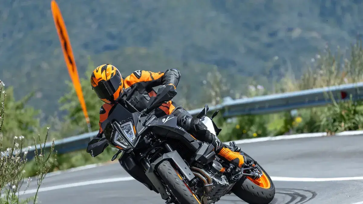 KTM 890 SMT