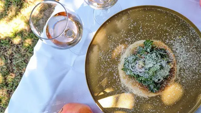 ראש השנה 2023, רשת מלונות מטיילים, כנאפה דגים, עלי ח'טיב (מסעדת מגדלנה)
