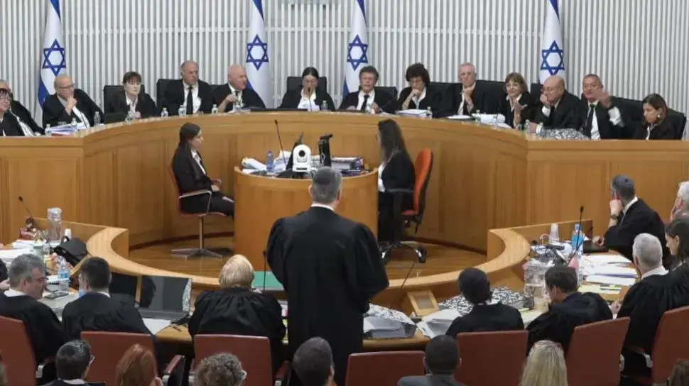 עוזי פוגלמן, יצחק עמית, אסתר חיות, יוסף אלרון, ענת ברון, דפנה ברק ארז, אלכס שטיין, דוד מינץ, גילה כנפו שטייניץ, נעם סולברג, רות רונן, יחיאל כשר, חאלד כבוב, עופר גרוסקופף, יעל וילנר, דיון על ביטול עילת הסבירות, בית המשפט העליון, 12 בספטמבר 2023