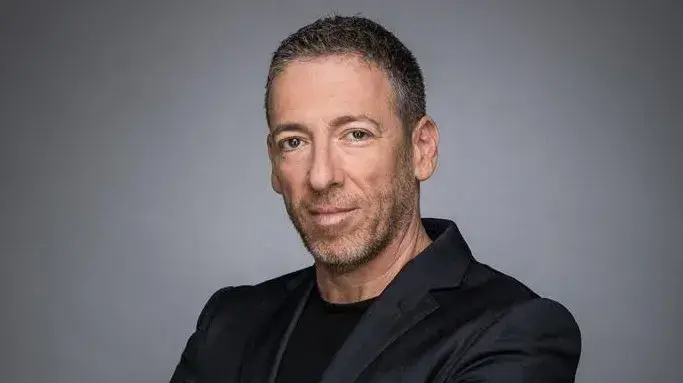 גיל שגיב. גיל שגיב.