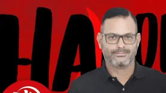 המנהל המקצועי של הפועל תל אביב עידן פלדה