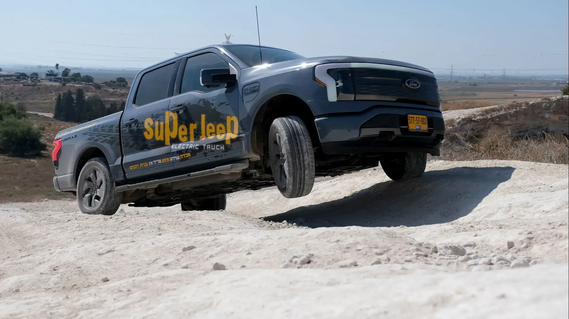 פורד F-150 לייטנינג