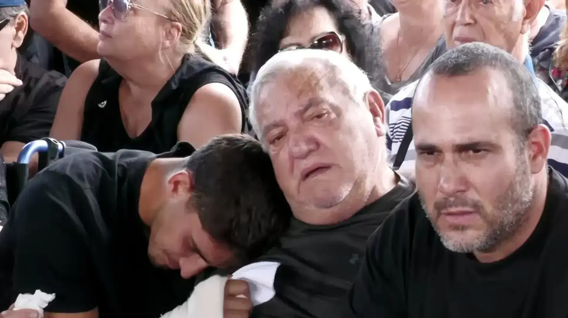 לווית מאי נעים, בית עלמין גן חיים
11.10.23
