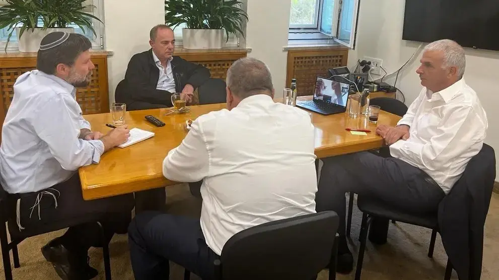 בצלאל סמוטריץ', אביגדור ליברמן, משה כחלון ויובל שטייניץ