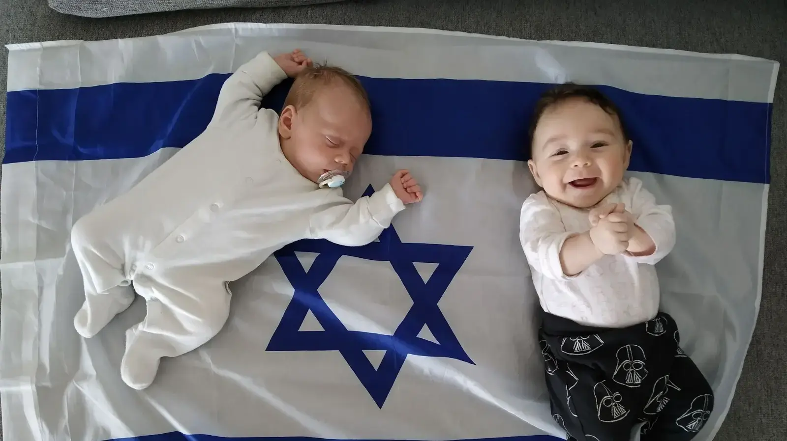 התינוקות נובה ובארי